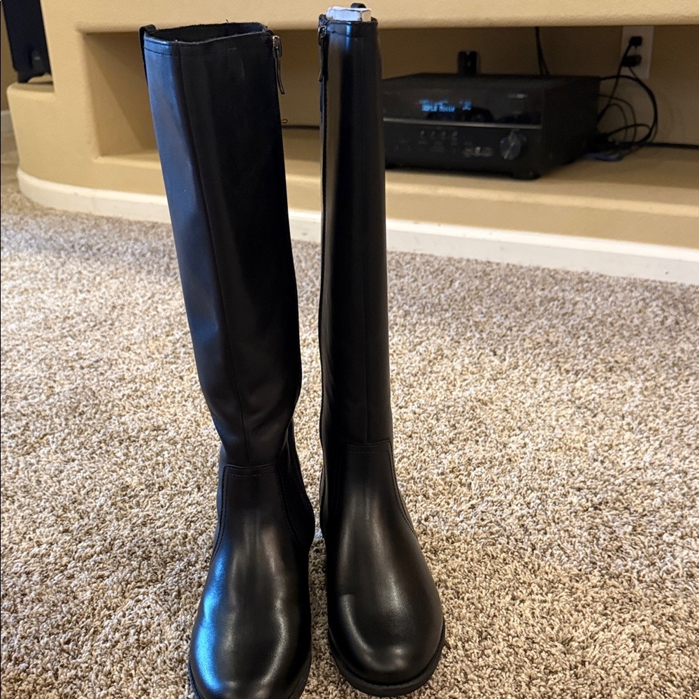 Easy Spirit Black Ankle Boots